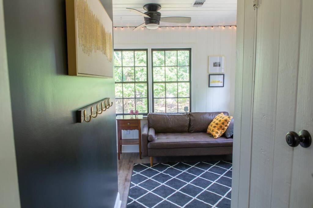 J Birds' Cottage Midtown Memphis Extérieur photo