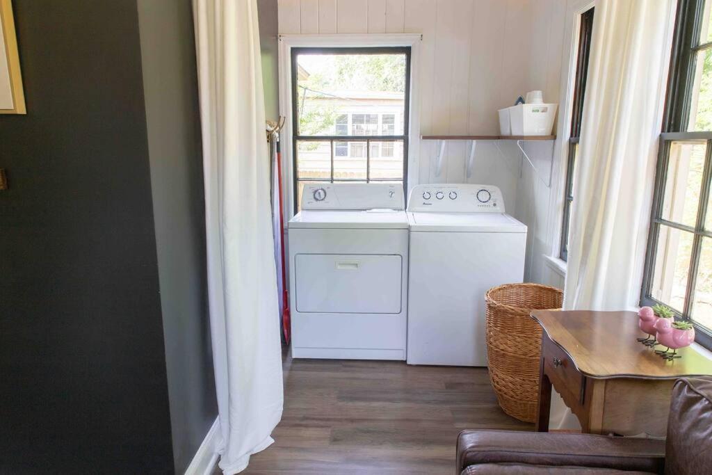 J Birds' Cottage Midtown Memphis Extérieur photo