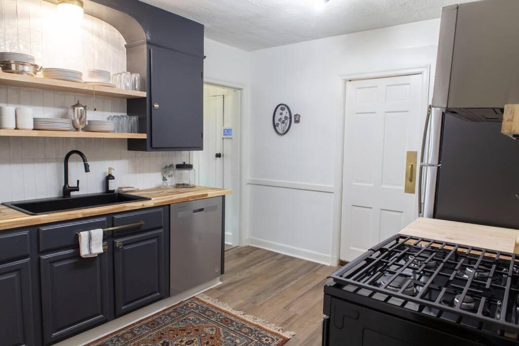 J Birds' Cottage Midtown Memphis Extérieur photo